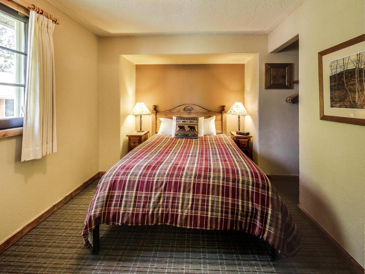 Patricia Lake Bungalows Jasper Bagian luar foto